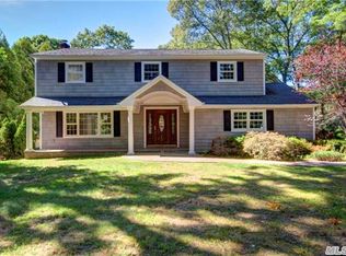 146 Kings Park Rd, Commack, NY 11725