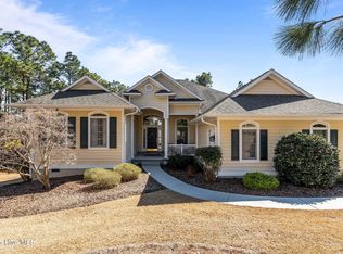 124 Steeplechase Way, Southern Pines, NC 28387