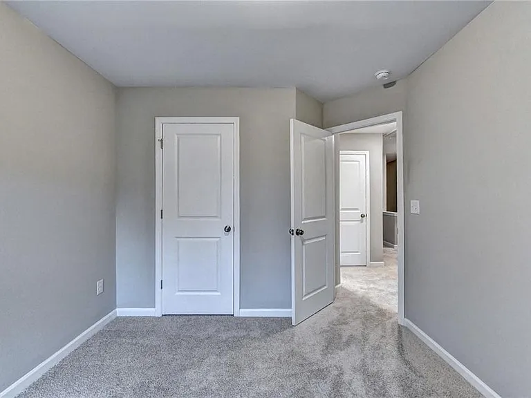 2776 Laurel Ridge Cir — Photo 46