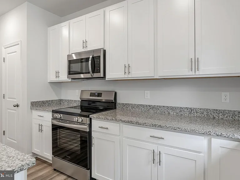 5616 Ludlow Pl — Photo 20