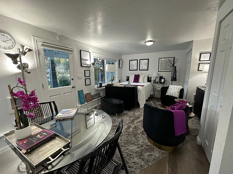 4943 Thompson Ln SE — Photo 14