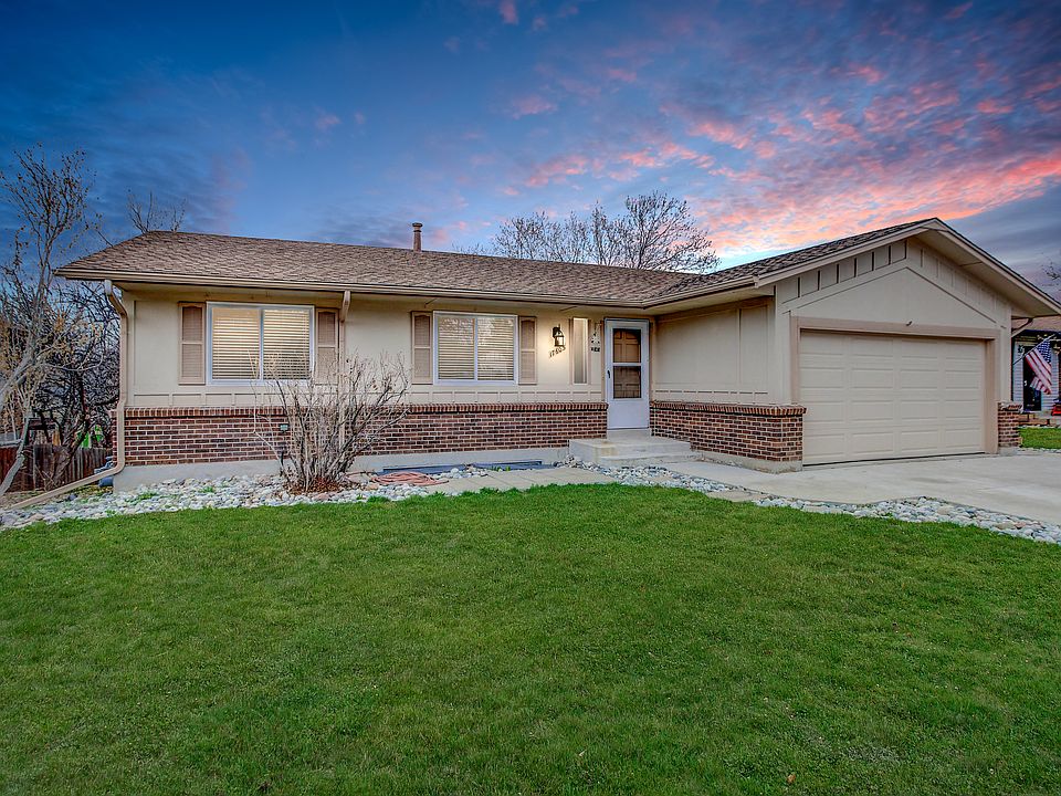 Beautiful ranch with walkout