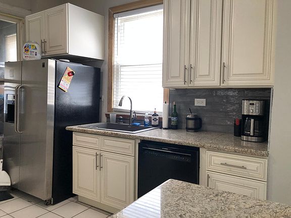 2nd image of 2453 W Haddon Ave #1