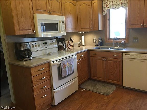 4th image of 33455 Outley Park Dr