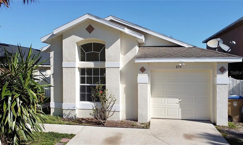 1st image of 2731 Emerson Ln