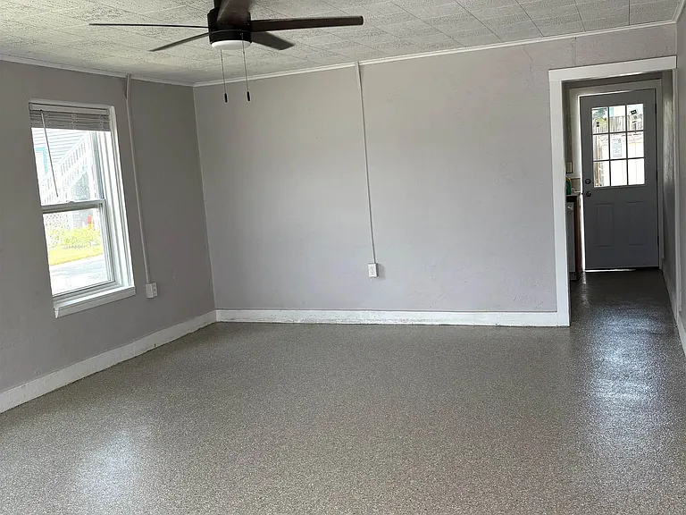 133 Riberia St — Photo 2
