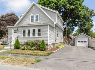 19 Minot St, Reading, MA 01867