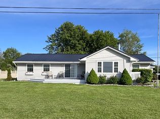 3 Meadow Dr, Massena, NY 13662