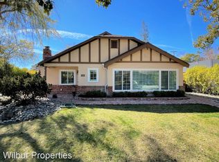 2390 Ross Rd, Palo Alto, CA 94303