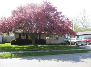 14 Scarlet Dr, Belleville, IL