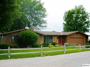 4711 Lynnwood Ct, Quincy, IL 62305