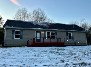 5239 Quain Rd, Emmett, MI 48022