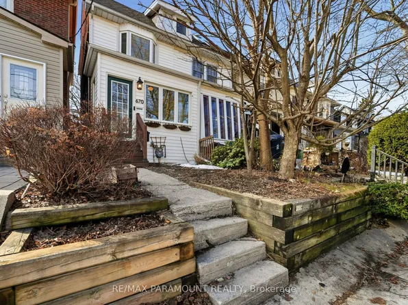 670 Rhodes Ave, Toronto, ON M4J 4X6