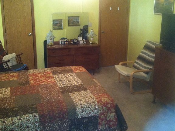 Master bedroom (bedroom #2)