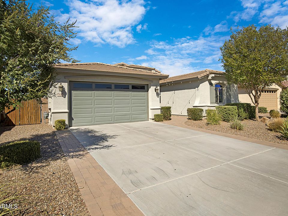 1st image of 2524 E ELEANA Lane
