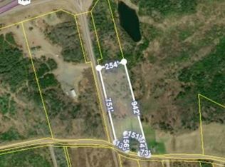 1 Old Pictou Rd #R, Colchester, NS B6L2L6