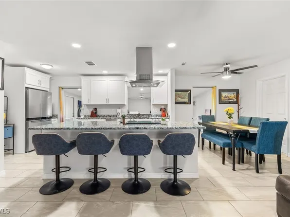 6118 Park Rd, Fort Myers, FL 33908