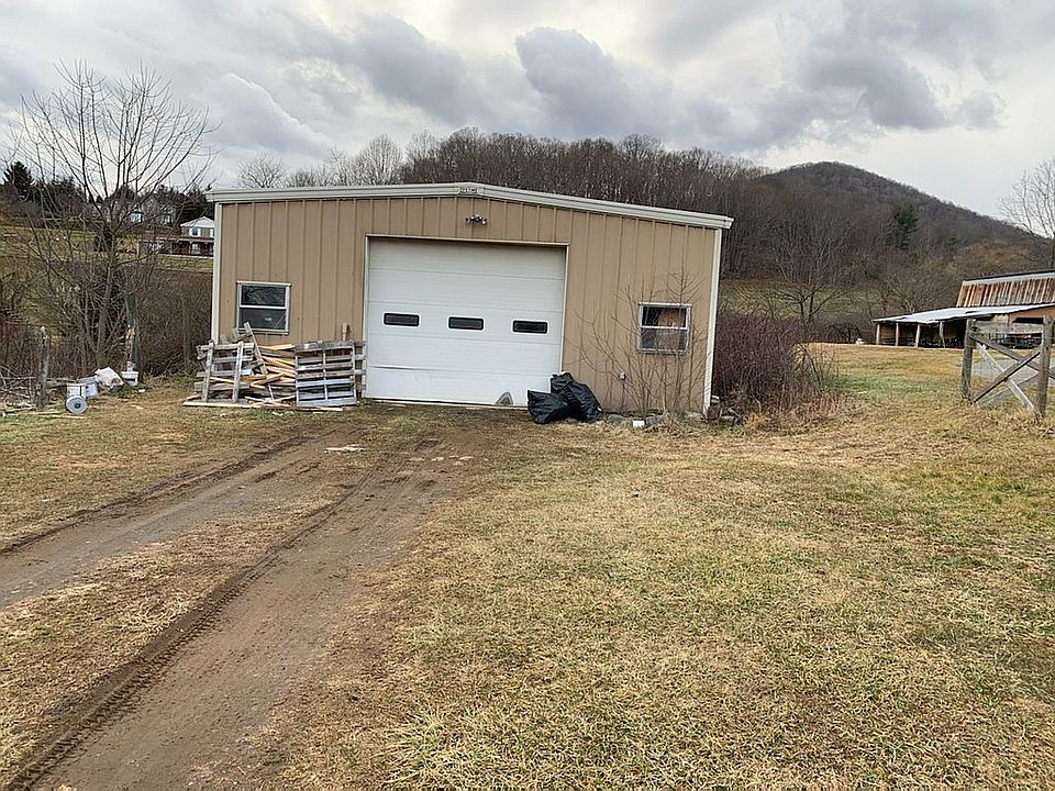 2nd image of 791 Beaver Dr