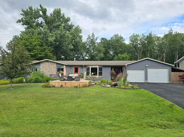 1513 9th Ave E, International Falls, MN 56649