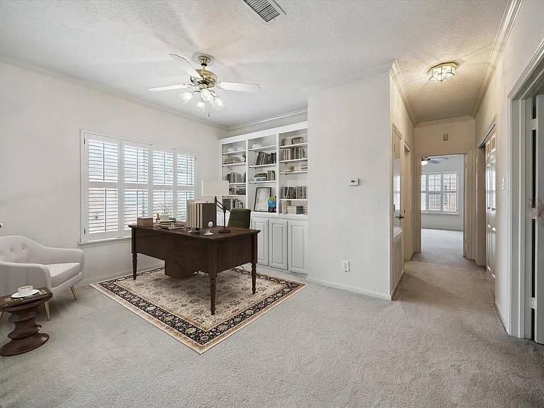 2125 Bering Dr #2125 — Photo 14
