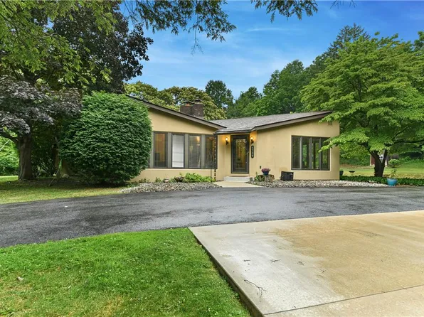 5735 Blue Church Rd, Coopersburg, PA 18036