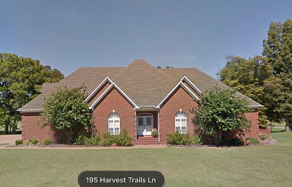 1st image of 195 Harvest Trails Ln