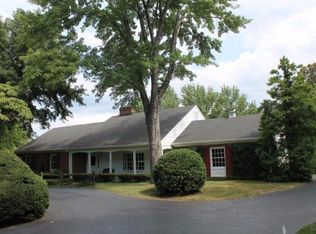 5214 Lipps Rd, Roanoke, VA 24018