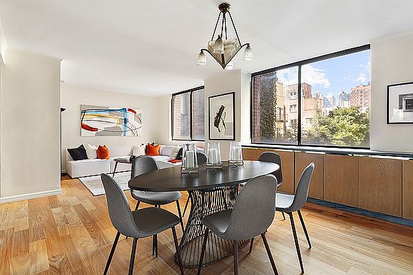 1st image of 386 Columbus Ave APT 3B