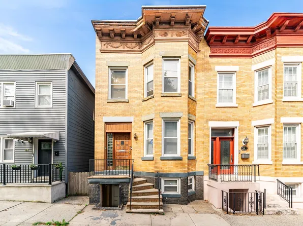 43 Webster Avenue image 1 of 15