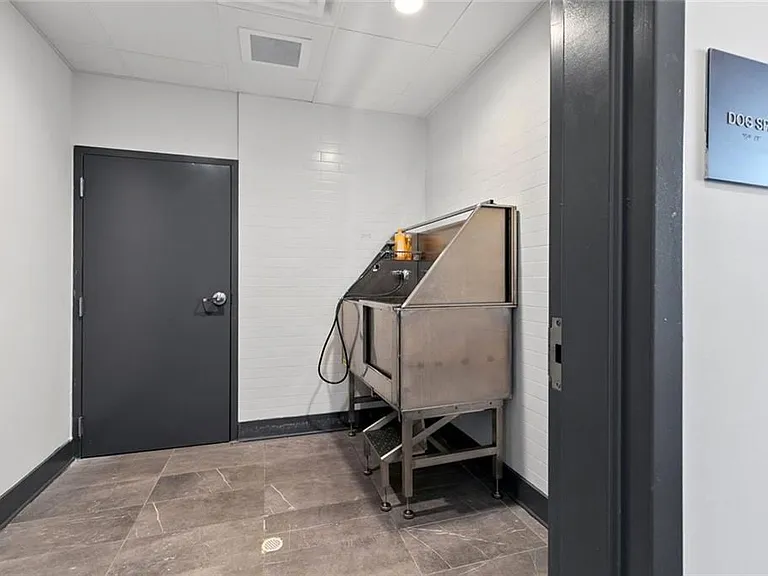 112 Rogers St #410 — Photo 32