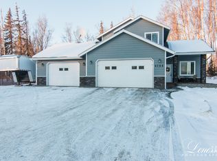 4755 W Northern Rose Ln, Wasilla, AK 99623