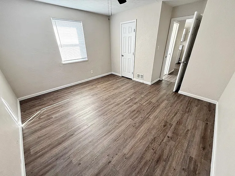 53 Bennington Dr #2 — Photo 11