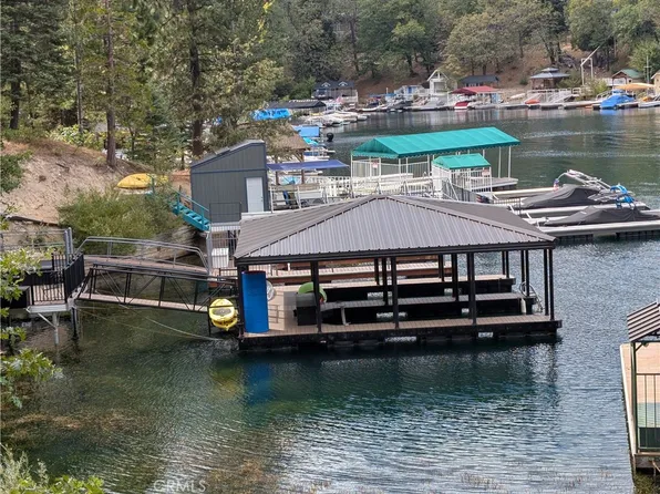 568 S B Ln, Lake Arrowhead, CA 92352