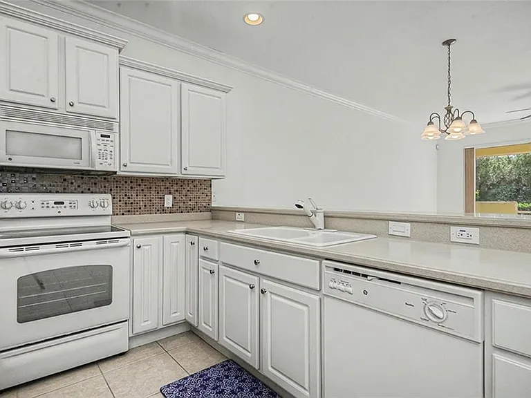 11443 52nd Ct E — Photo 7