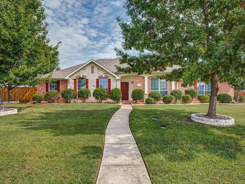 110-cascade-valley-dr-rockwall-tx-High-Res-1.jpg