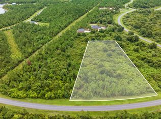 208 Wide Water Cir, Wewahitchka, FL 32465