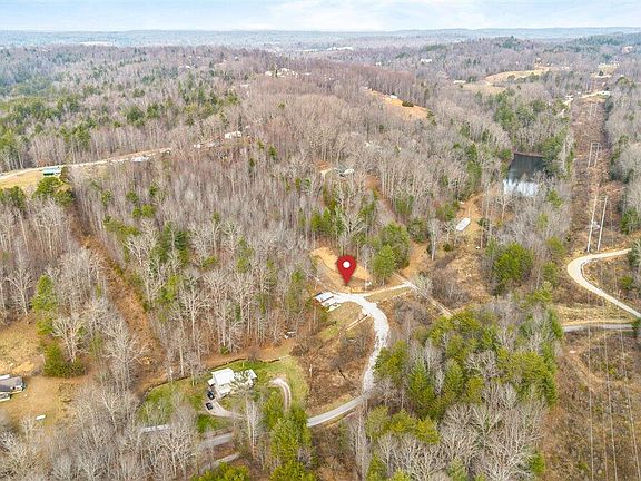 5th image of 1863 Old County Garage Rd