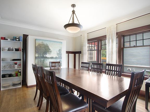4th image of 4554 Latona Ave NE
