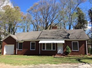2213 14th Ave NE, Hickory, NC 28601