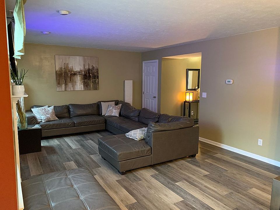 1st image of 38630 Congressional Ln #30