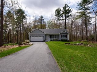 30 Michaela Ct, West Kingston, RI 02892