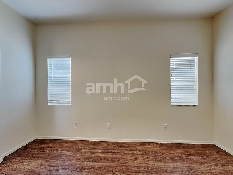 2567 W Amber Sun Dr — Photo 7
