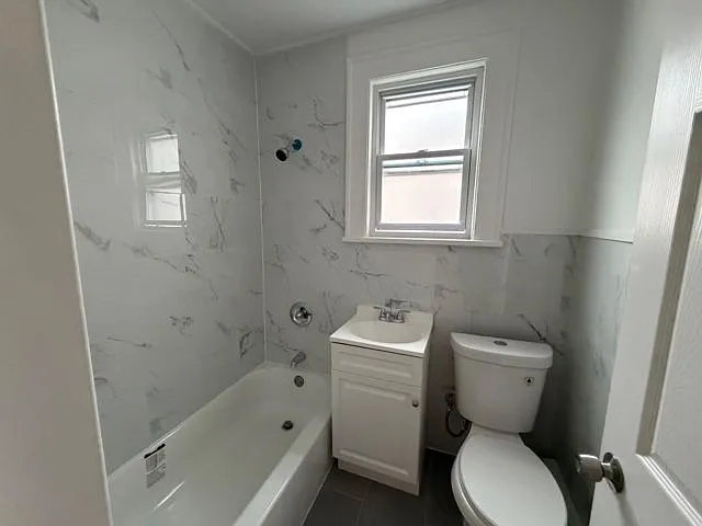 84 Magnolia St #2R — Photo 4