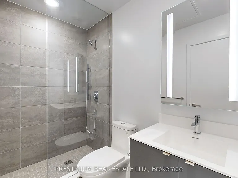 500 Dupont St #208 — Photo 13