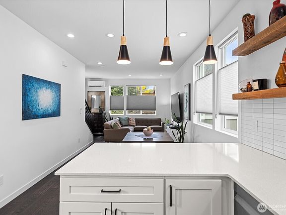 5th image of 6055 7th Avenue NW