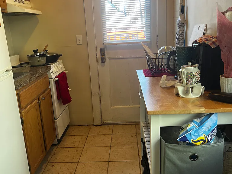 67 Oliver St #3 — Photo 12