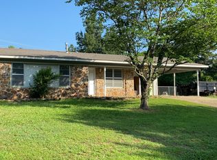 9 Crain Dr, Bryant, AR 72022