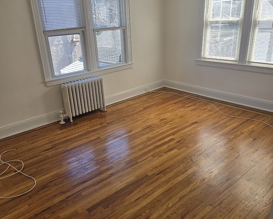 1st image of 515 Westchester Ave Floor 2
