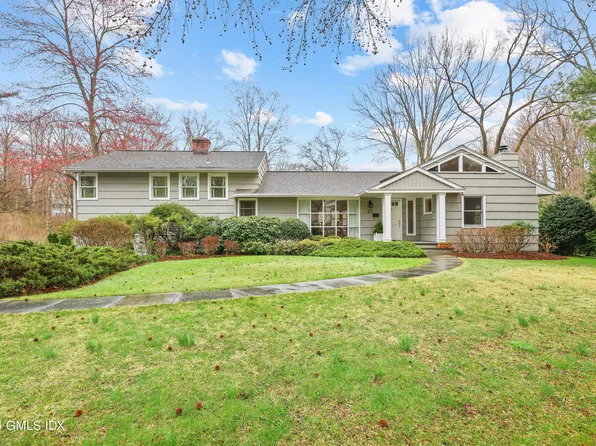 28 Dandy Dr, Cos Cob, CT 06807