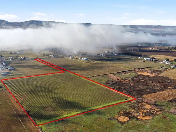 Nka W Old Inland Empire Hwy, Prosser, WA 99350